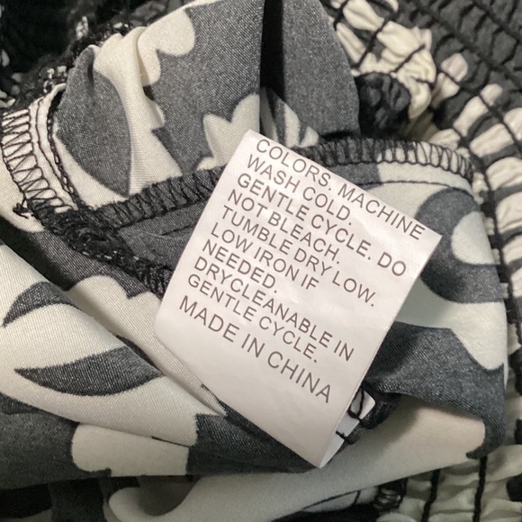 PrettyGarden Strapless Black‎ White Wide Leg Jumpsuit Women's Size L Boho Romper - Picture 3 of 8